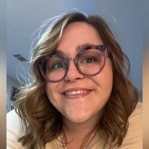 Meet your Posher, Sarah